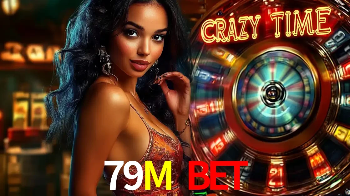 Mulher elegante ao lado da vibrante roda da fortuna do jogo de cassino ao vivo Crazy Time, um dos game shows mais populares e cheios de prêmios do 79M BET.